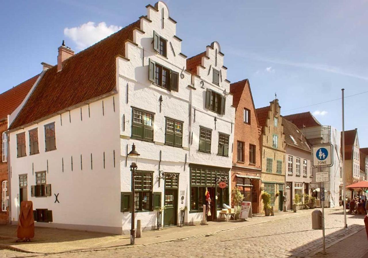 Friedrichstadtnixe, Meerchenhaftes Haus Mit Sauna Zewnętrze zdjęcie